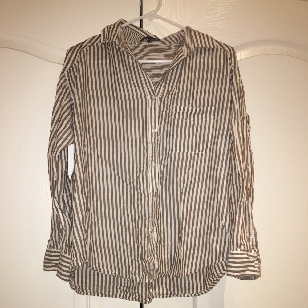 Brown and white Vince button down fits s/m